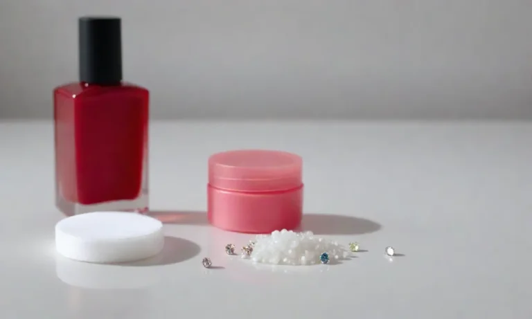 How To Remove Rhinestone Glue From Nails: A Comprehensive Guide