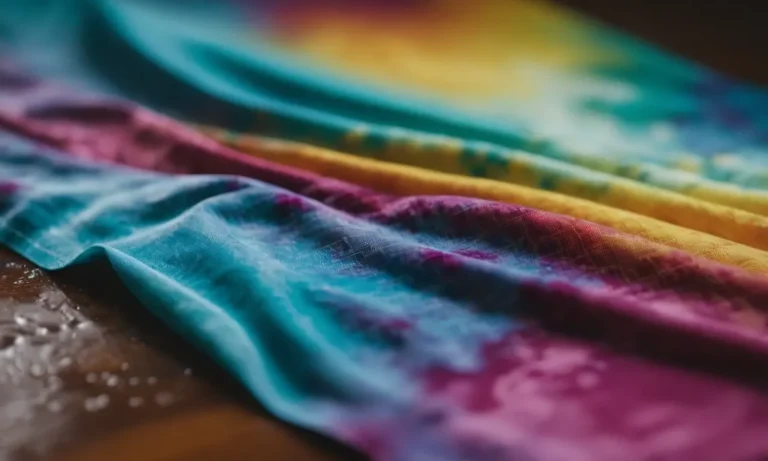 How To Set Dye In Fabric That Bleeds: A Comprehensive Guide