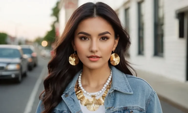 How To Style A Cropped Denim Jacket: The Ultimate Guide