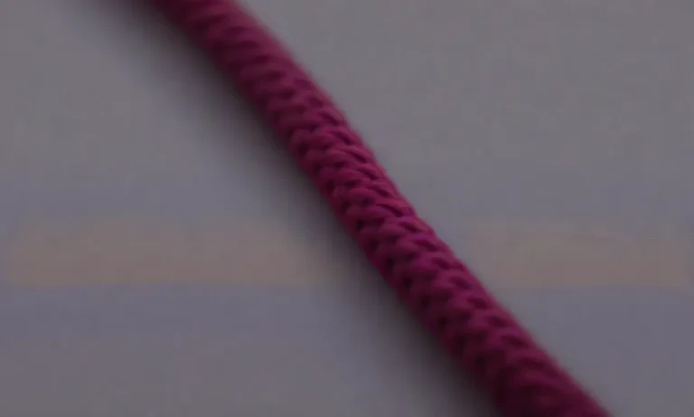 What Size Hook For Bernat Blanket Yarn: A Comprehensive Guide