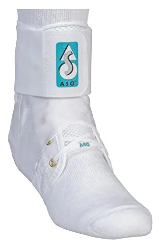 Figure-eight straps, durable nylon boot