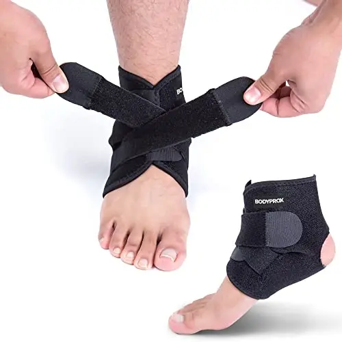 Breathable neoprene, open-heel adjustable wrap