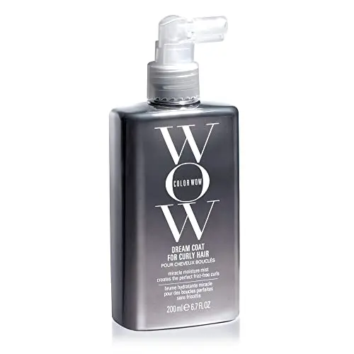 Moisture-boosting, frizz-free curl spray