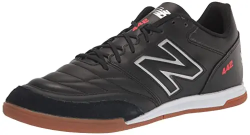 Premium leather, supportive indoor fit