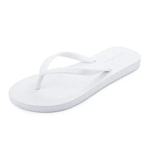 Basic lightweight water-friendly sandals