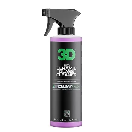 3D SiO2 Ceramic Glass Cleaner bottle showing professional detailing use