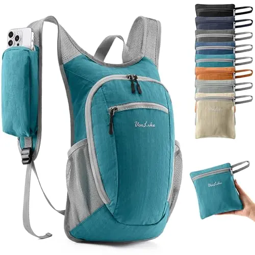 Compact and minimalist day hiking pack