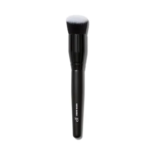 Angled Blush Brush for Liquid & Cream Application