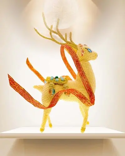 Wanfeili crochet sika deer figurine with bling details