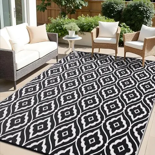 OLANLY geometric pattern outdoor rug in black and white