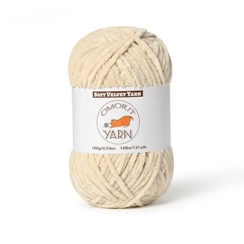 OMoiut Chenille yarn in Beige color
