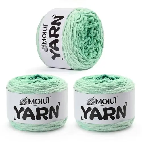 Blanket Perfect Ombre Cake yarn in Spearmint color
